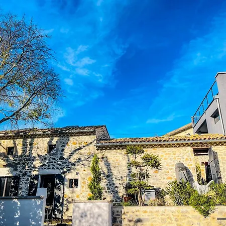 펜션 Cote Cour &cote Jardin Vallon-Pont-dʼArc